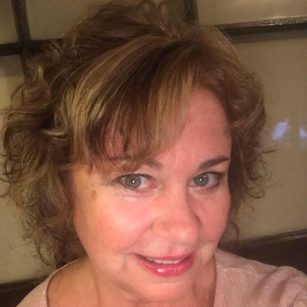 Meet your Posher, Lori